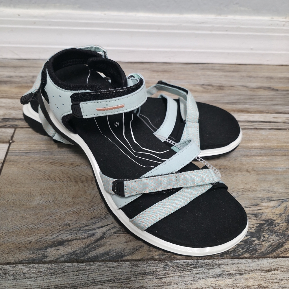 ECCO Women's Nubuck Outdoor Sandal Offroad Roam, Size 41